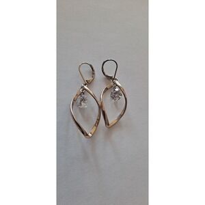 Faux Silver Twist Style Dangle Earrings With Cubic Zirconia Stone